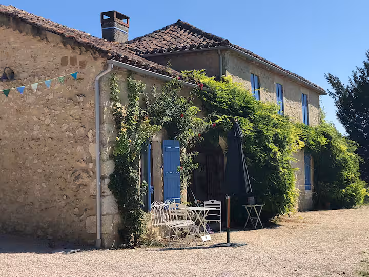 Maison de la recluse de Saint-Flour : pourquoi cette location Airbnb cache une histoire méconnue